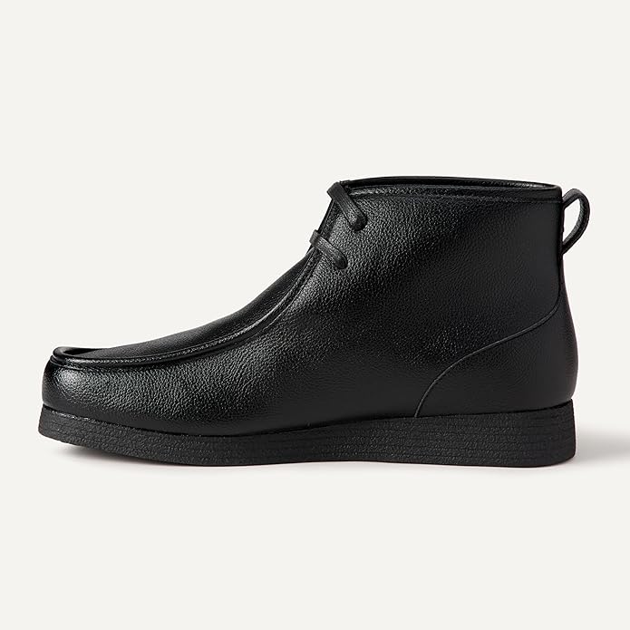Amazon Essentials Men's Chukka Moc Toe Boots - Black