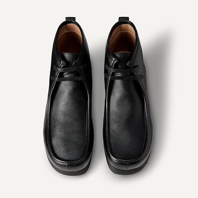 Amazon Essentials Men's Chukka Moc Toe Boots - Black