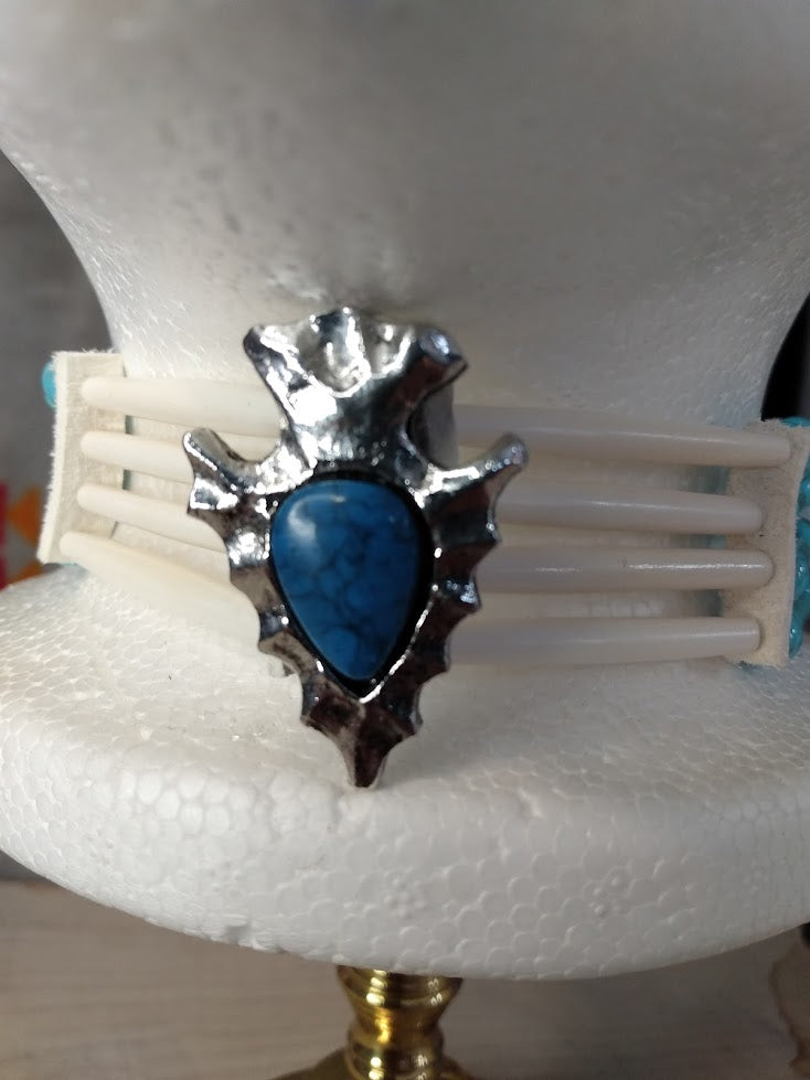 Native American Choker & Bracelet Set (Turquoise — Sinew-Crafted) Hand Crafted